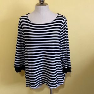 Talbots black /white knit top